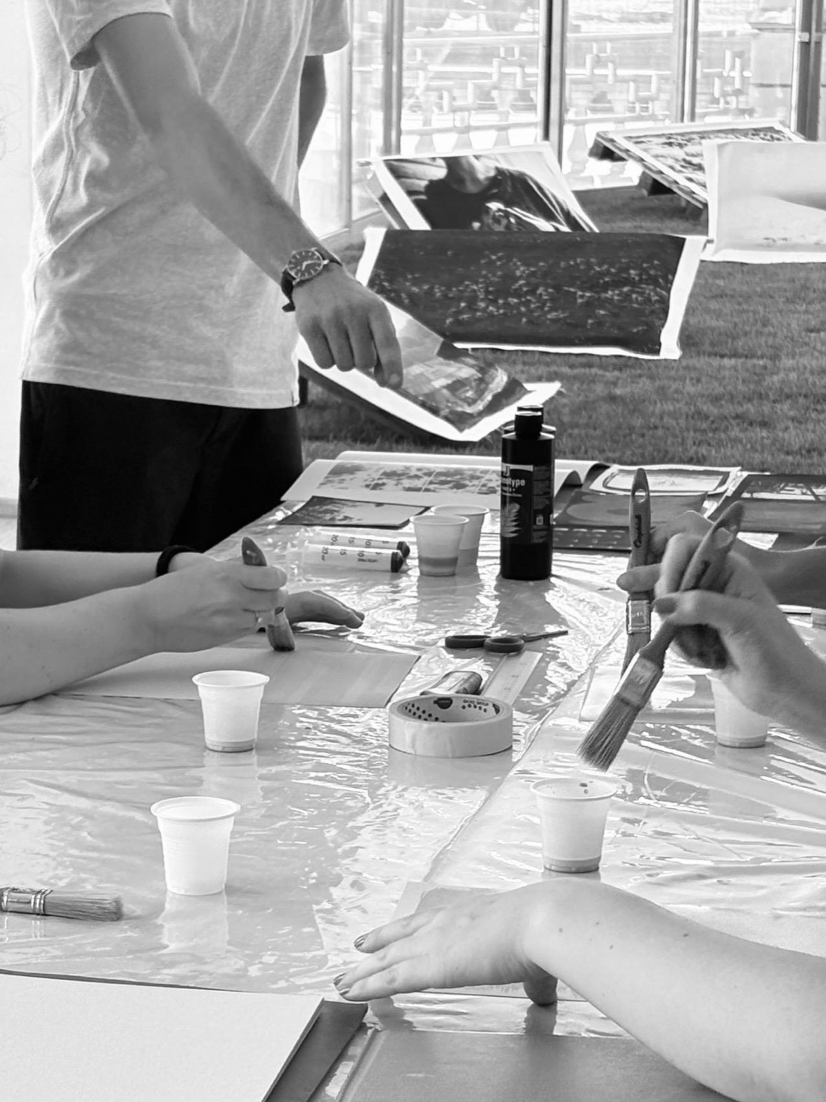 Un momento del workshop di cianotipia
